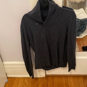 Bloomingdale’s men cashmere sweater